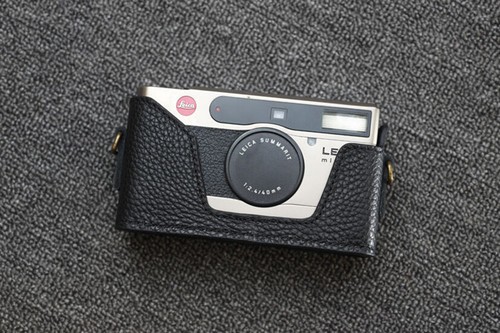 Custodia mezza fotocamera - , in