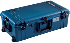 Pelican 1615TRVL Air Travel