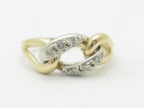 Anello design maglia con - a,