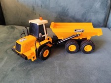 Trattore giocattolo per