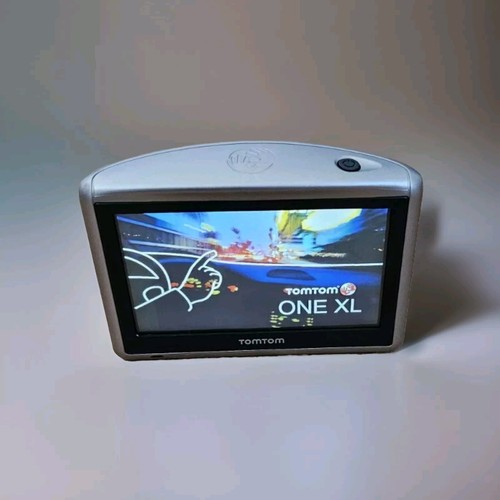 Tom one - tom, colore