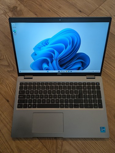 Dell latitude 5520 core - latitude,