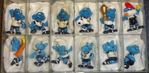 Kit puffi calcio - •,