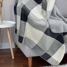 Plaid in pile soffice matrimoniale Plush Piquet Line grigio con sherpa