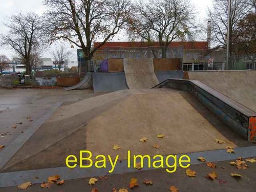Photo 6x4 farnborough skate - photo,