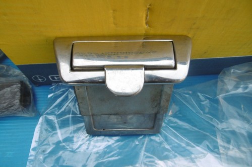 Posacenere nuovo per auto - per,