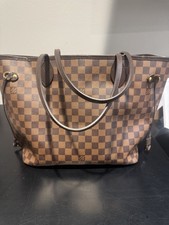Louis Vuitton Neverfull MM