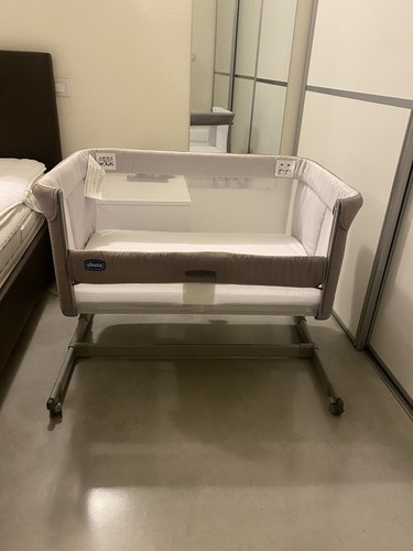 Next chicco - to, me