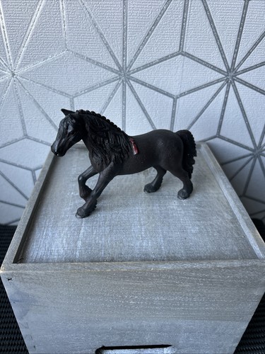 Schleich frisian mare - frisian,
