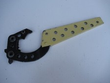 Cerniera Del Cofano Anteriore