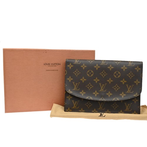 Pochette louis vuitton rabat - louis,
