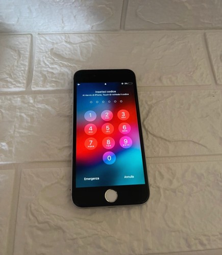 Apple iphone bloccato - -,