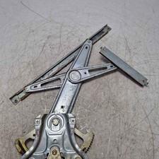 Motorino alzavetro portiera ant SX Toyota Avensis MK2 SW 2.0 D-4D 85 KW 2003-08 