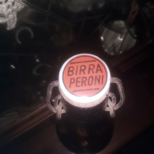 Bottiglia birra peroni - bottiglia,
