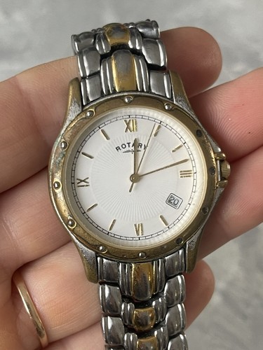 Bellissimo orologio rotante - bellissimo,