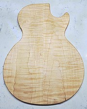 Tagliere per chitarra