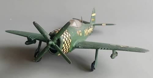 Revell republic p 47d - 1/72,