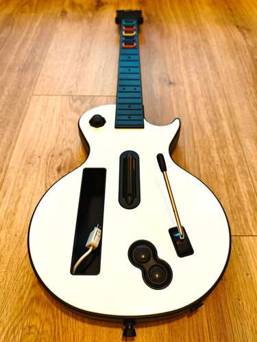Nintendo wii guitar - guitar, hero