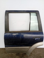 Porta / Portiera Posteriore Sinistra Nissan Patrol Y61 SUV 5p 1997 - 2004