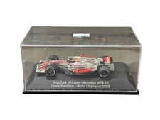 Minichamps 1:43 Lewis Hamilton