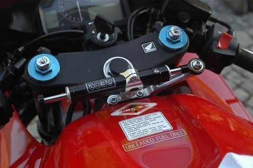 Honda cbr600rr 2003 toby - 2003-04,