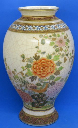 Vaso floreale antico orientale