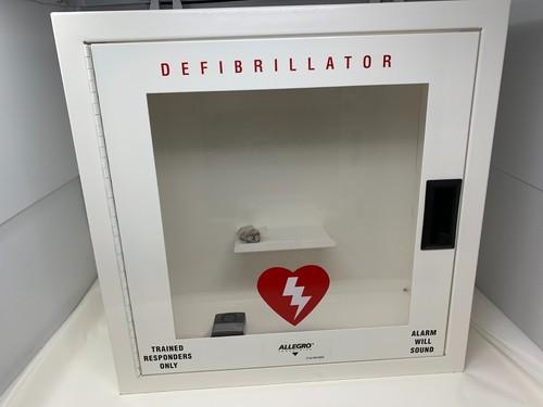 Custodia defibrillatore - , in