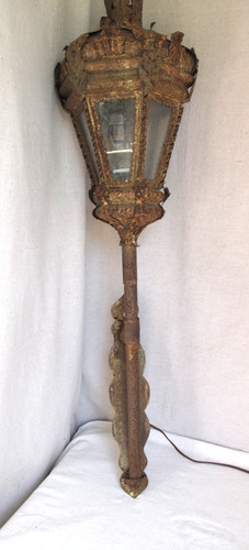 Antica lanterna veneziana - , in