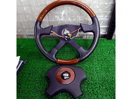 Volante legno momo - legno,