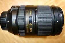 Nikon AF-S DX NIKKOR 18-300mm
