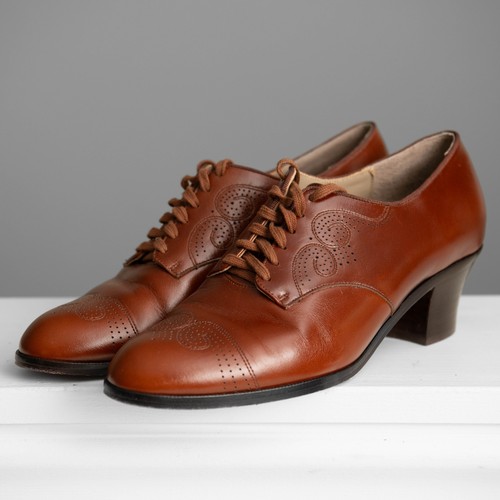 Tacchi oxford stile pinup - stile,