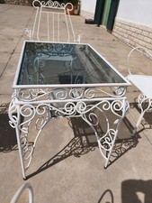 Tavolo e sedie in ferro battuto