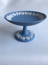 Tazza/porta torta Wedgwood blu