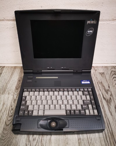 Pentimedia 486 computer - computer, a