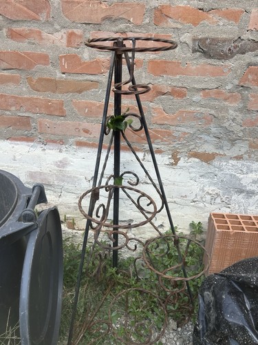 Piedistallo porta piante