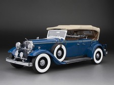 SUN STAR 6169 1:18 Ford