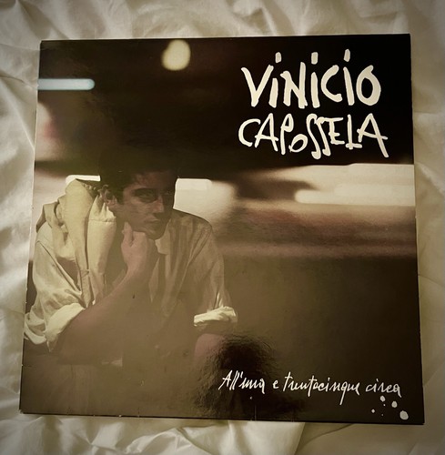 Vinicio capossela all una - vinicio, all’una