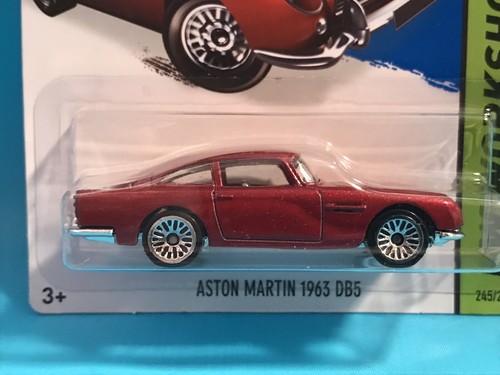 Hot wheels 2015 officina -  hot,