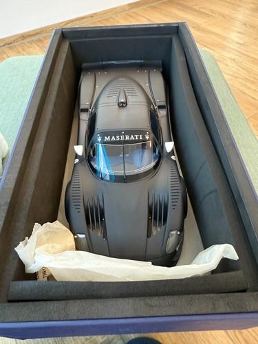 Autoart maserati mc12 fiorano - mc12,