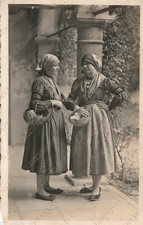 Costumi friulani donne cestino - costumi,