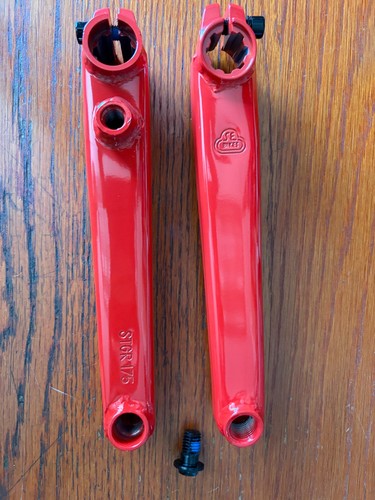 Bikes pedivelle rosse - se,