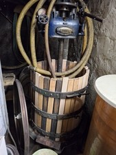 strettoio uva acquistato fine anni 90