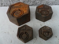LOTTO DI 4 VECCHI PESO CONTRAPPESO ESAGONALE IN FERRO PER BILANCIA KG 5-2-1-0,5
