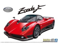 Aoshima Pagani Zonda F 2005