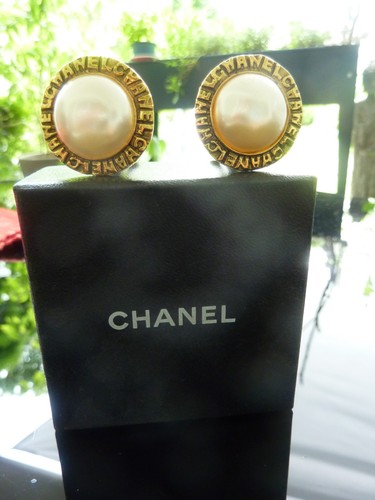 Chanel clip per - chanel,,