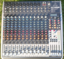 Mixer audio Behringer  XENIX QX2442 USB