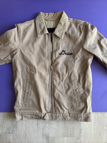 Deus machina address - machina,