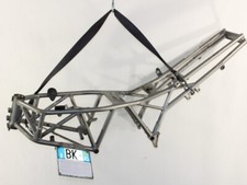 TELAIO CON TARGA E DOCUMENTI