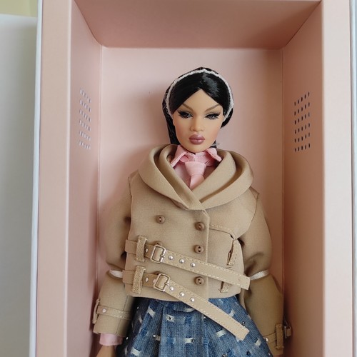 Fashion royalty nadja - royalty,