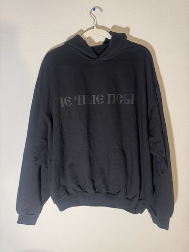 Felpa con cappuccio - , nera